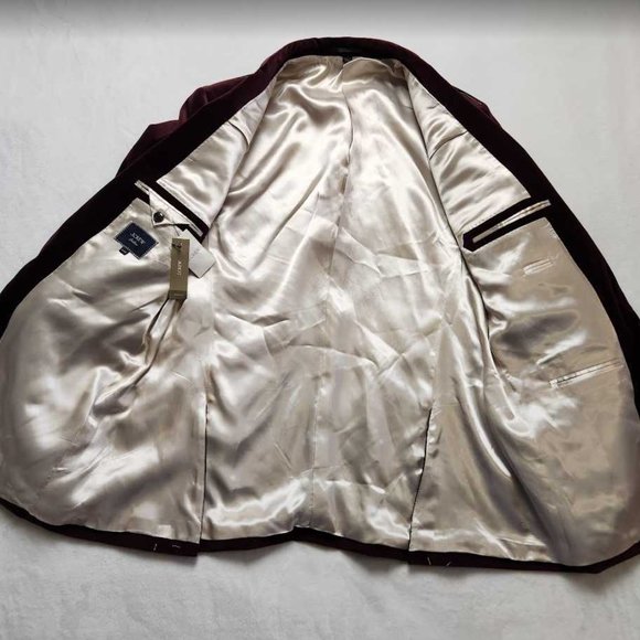 New men's J Crew Ludlow slim-fit shawl-collar tuxedo jacket in red velvet blazer - Picture 2 of 13